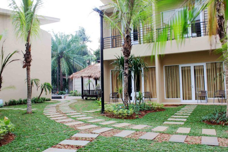 Bali De Anyer Hotel & Restaurant Extérieur photo